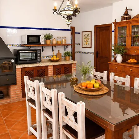 别墅 Cortijo Arcos - Lujo Rural Con Piscina Y Vistas Espectaculares En 马拉加