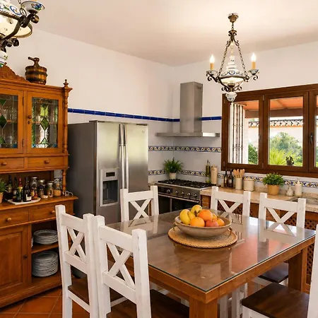 Cortijo Arcos - Lujo Rural Con Piscina Y Vistas Espectaculares En * 马拉加