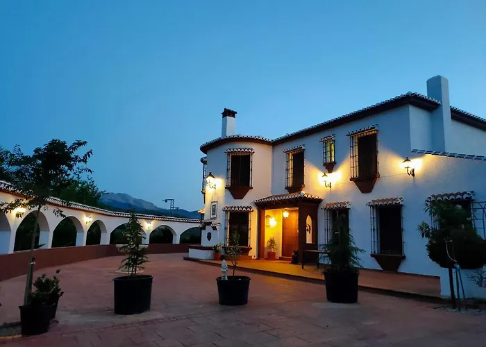 Cortijo Arcos - Lujo Rural Con Piscina Y Vistas Espectaculares En Málaga