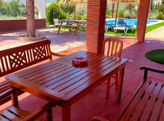 Vakantiehuis Cortijo Arcos - Lujo Rural Con Piscina Y Vistas Espectaculares En Málaga