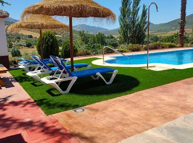 Cortijo Arcos - Lujo Rural Con Piscina Y Vistas Espectaculares En Vakantiehuis