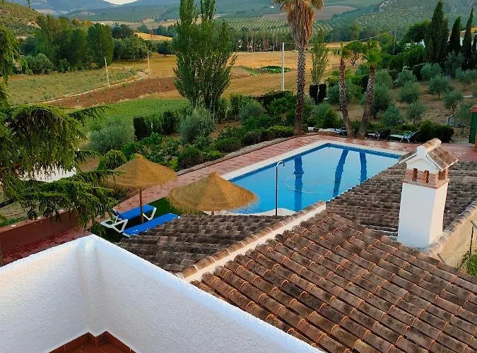 Cortijo Arcos - Lujo Rural Con Piscina Y Vistas Espectaculares En Vakantiehuis *