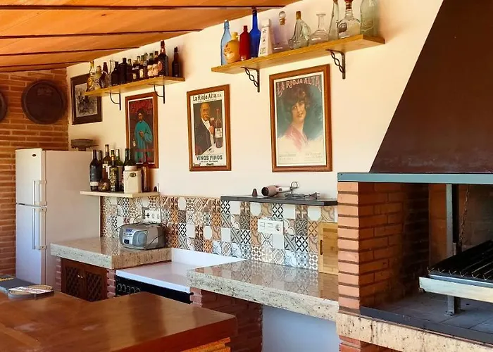 Cortijo Arcos - Lujo Rural Con Piscina Y Vistas Espectaculares En Vakantiehuis
