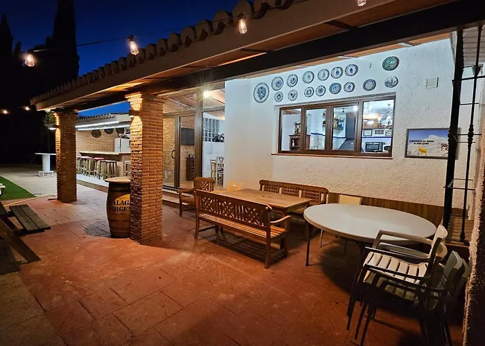 Cortijo Arcos - Lujo Rural Con Piscina Y Vistas Espectaculares En Vakantiehuis Málaga